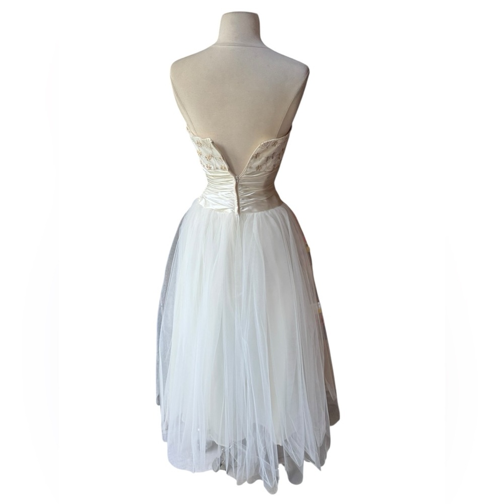 1980s/90s Jessica McClintock for Gunne Sax Off White Embroidered Satin Tulle Par - Picture 9 of 11